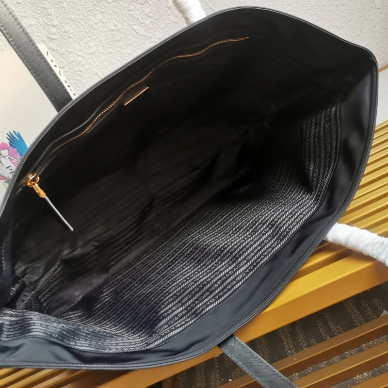 Pra*a shopping bags 4137f-0055