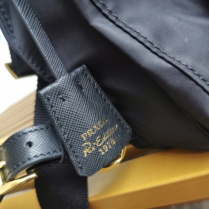 Pra*a backpacks 4137g-0001