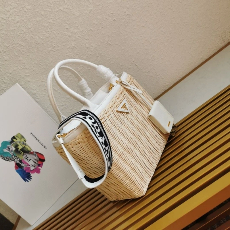 Pra*a shopping bags 4137g-0062