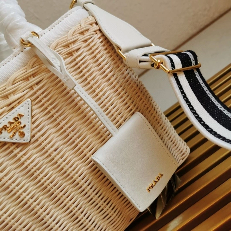 Pra*a shopping bags 4137g-0062