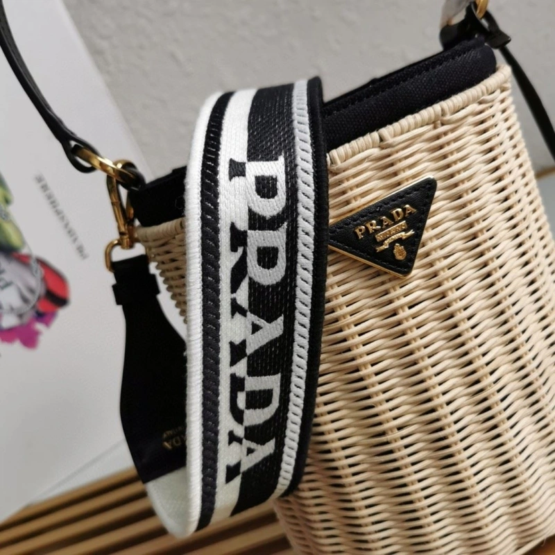 Pra*a bucket bags 4137g-0064