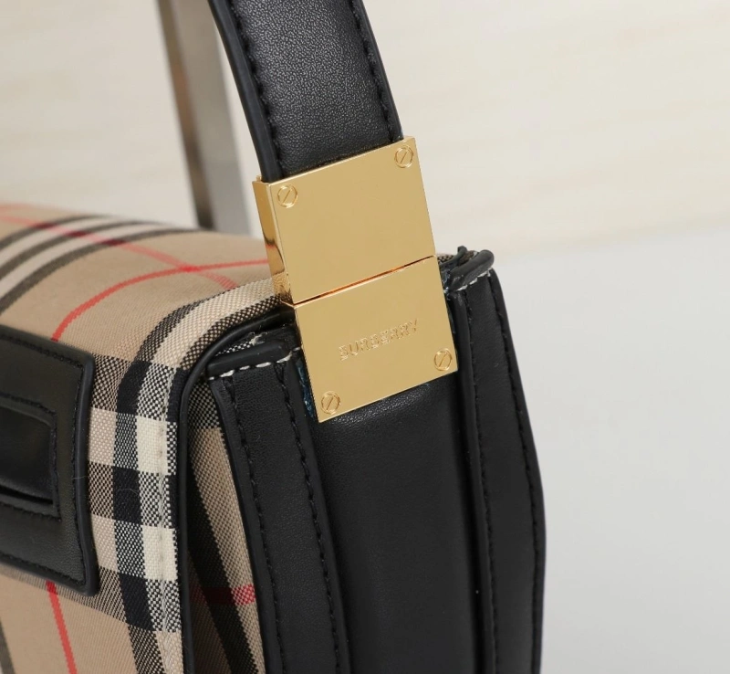 Bv*b*rry satchel bags 4140-0038