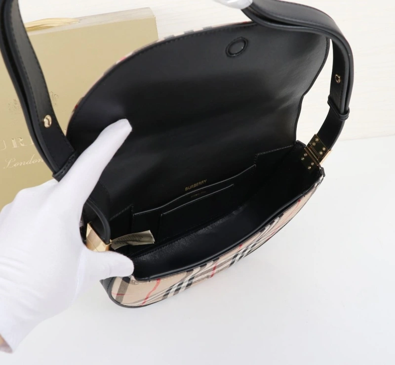 Bv*b*rry satchel bags 4140-0038