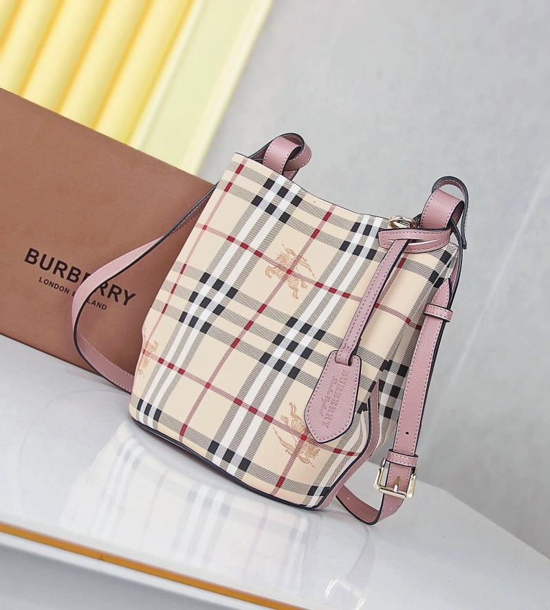 Bv*b*rry bucket bags 4140-0074