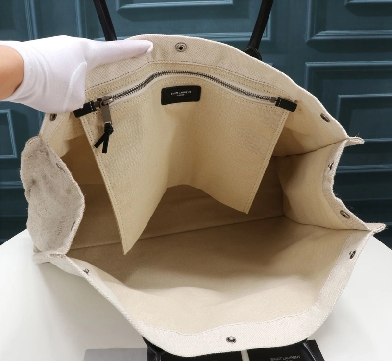 Bv*b*rry shopping bags 4140-0097