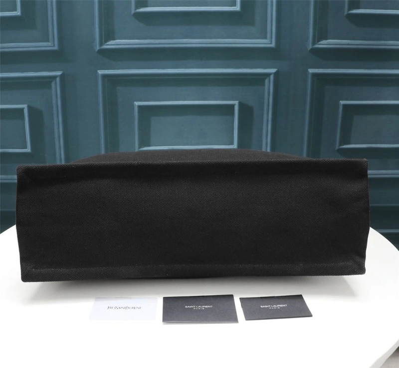 Bv*b*rry shopping bags 4140-0098
