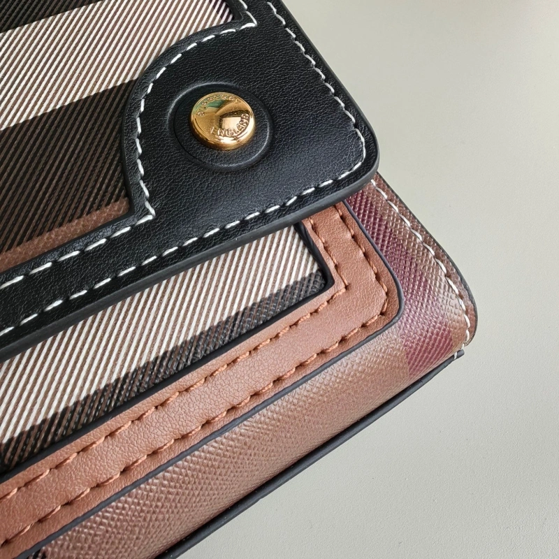 Bv*b*rry satchel bags 4140-0141
