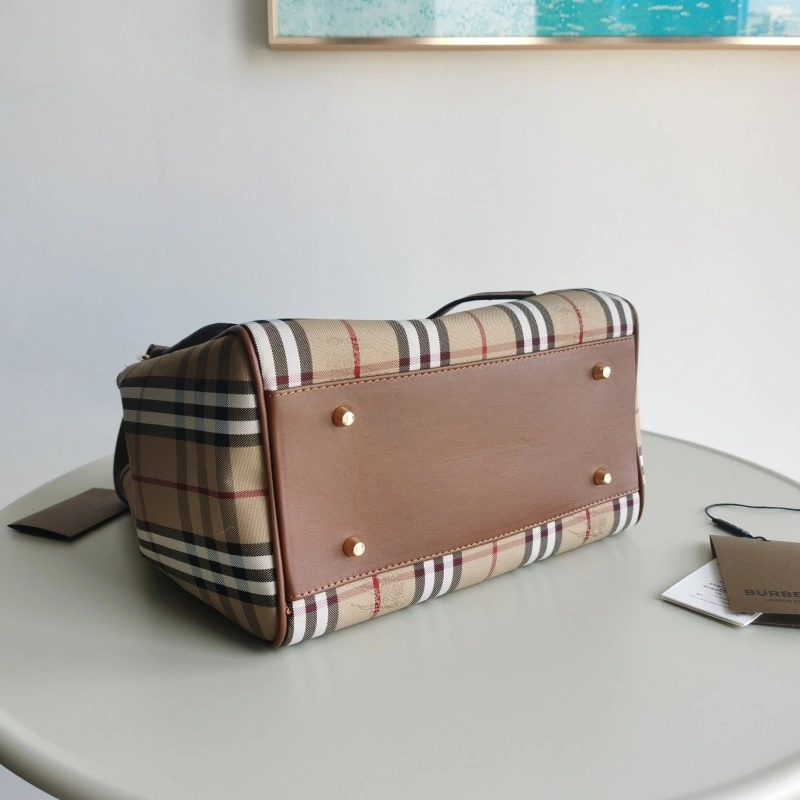 Bv*b*rry shopping bags 4140-0146