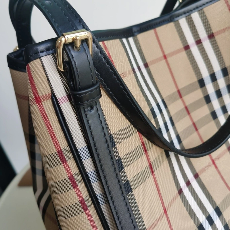 Bv*b*rry shopping bags 4140-0147
