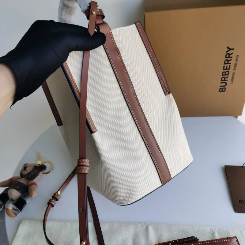 Bv*b*rry bucket bags 4140-0148