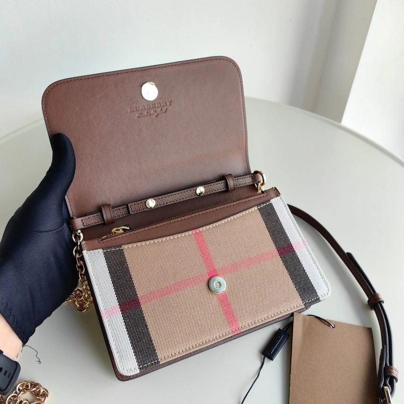 Bv*b*rry satchel bags 4140-0153