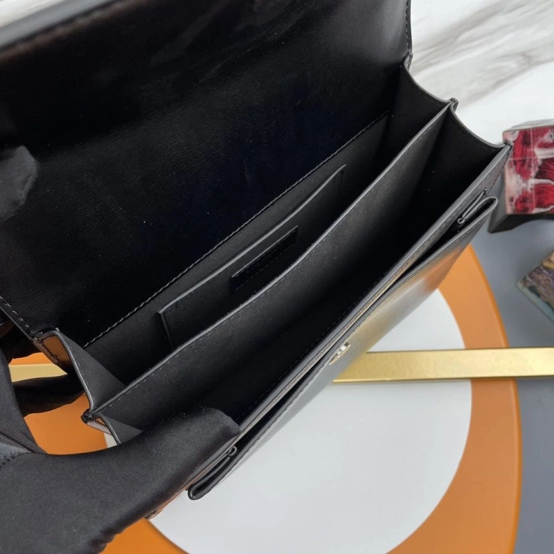 Y51 satchel bags 4140-0229