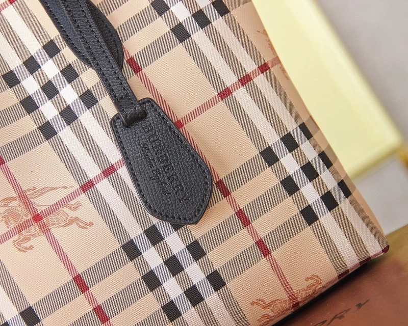 Bv*b*rry shopping bags 4140-0301