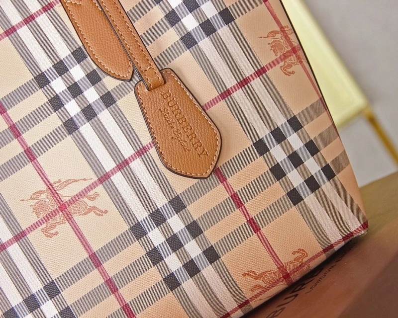 Bv*b*rry shopping bags 4140-0302