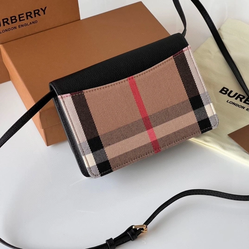 Bv*b*rry satchel bags 4140-0313