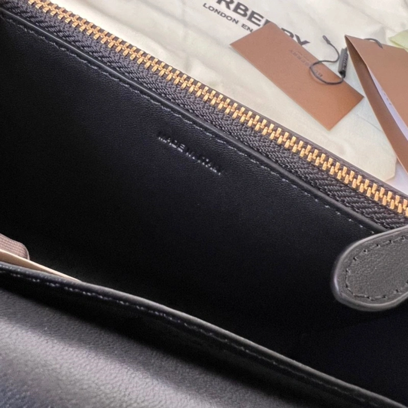 Bv*b*rry satchel bags 4140-0313