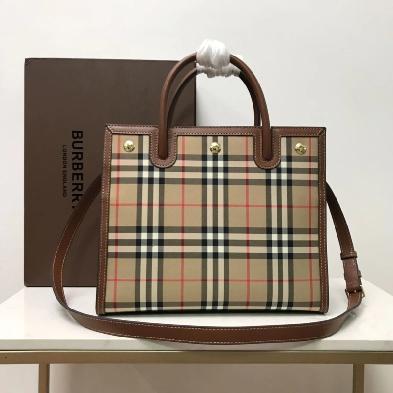 Bv*b*rry shopping bags 4140-0361