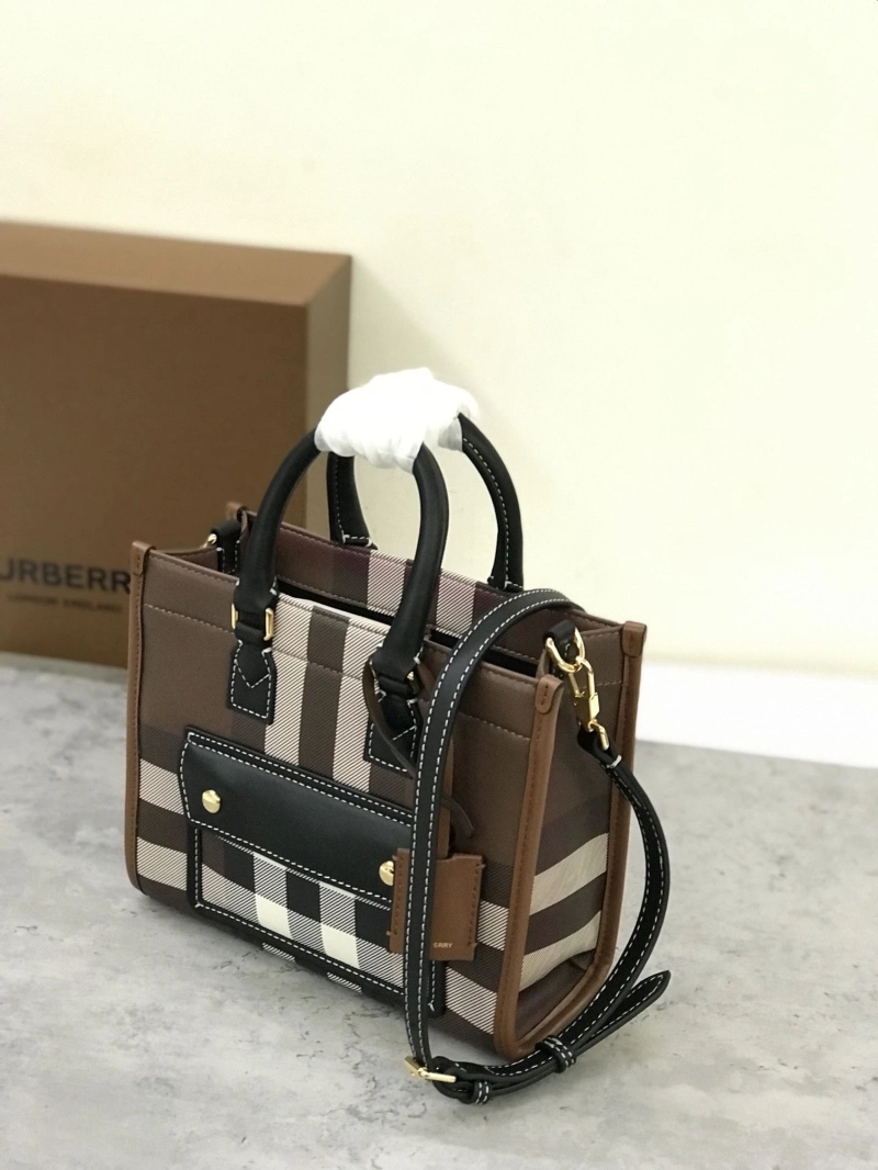 Bv*b*rry shopping bags 4140-0390