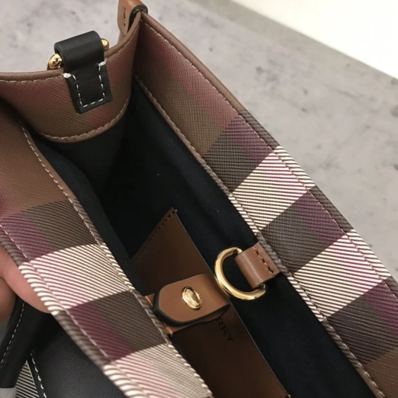 Bv*b*rry shopping bags 4140-0390