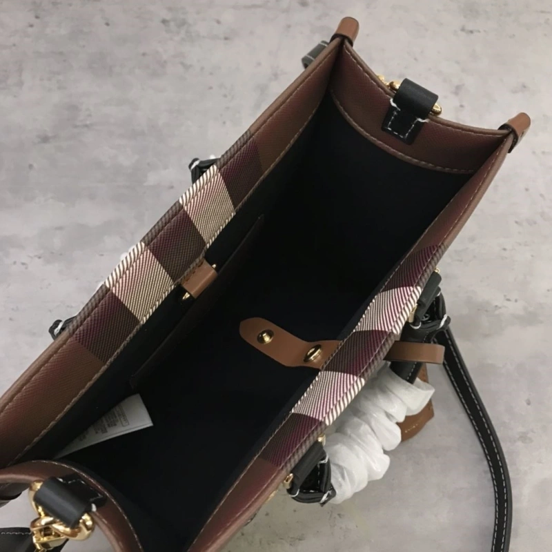 Bv*b*rry shopping bags 4140-0390