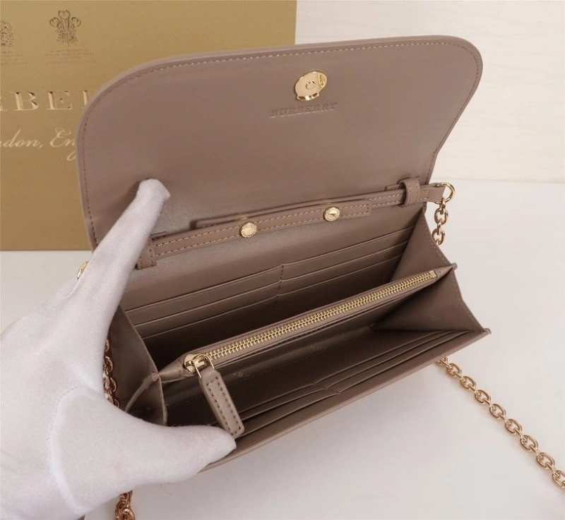 Bv*b*rry satchel bags 4140-0393