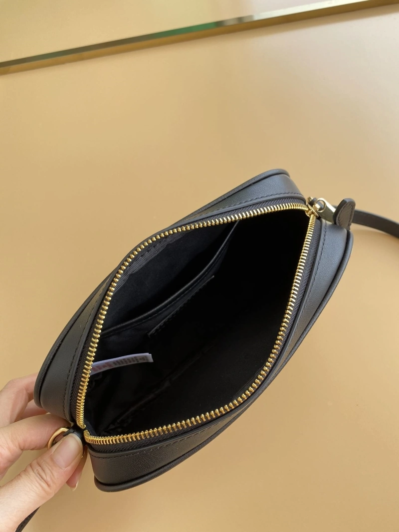 Bv*b*rry satchel bags 4140-0399