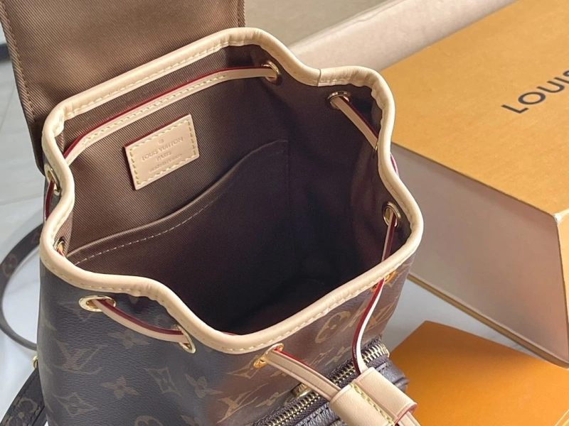 LV Backpacks 4171A-0010