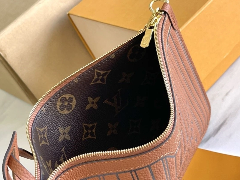 LV Shopping Bags 4171A-0013