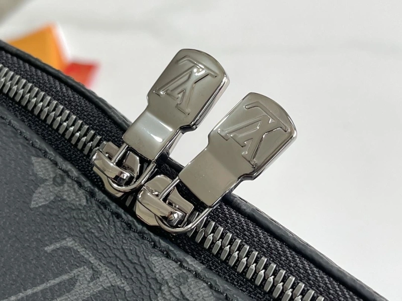 LV Backpacks 4171D-0059