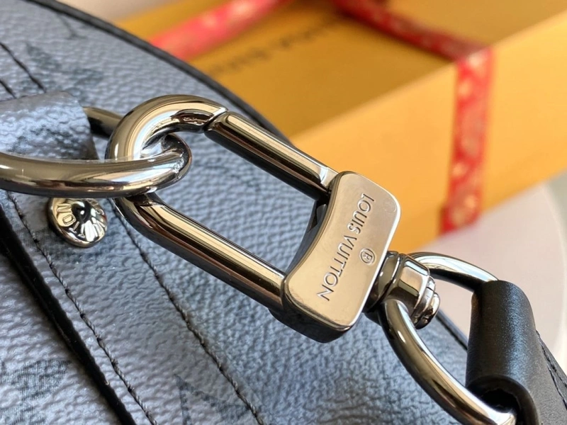 LV Travel Bags 4171D-0064