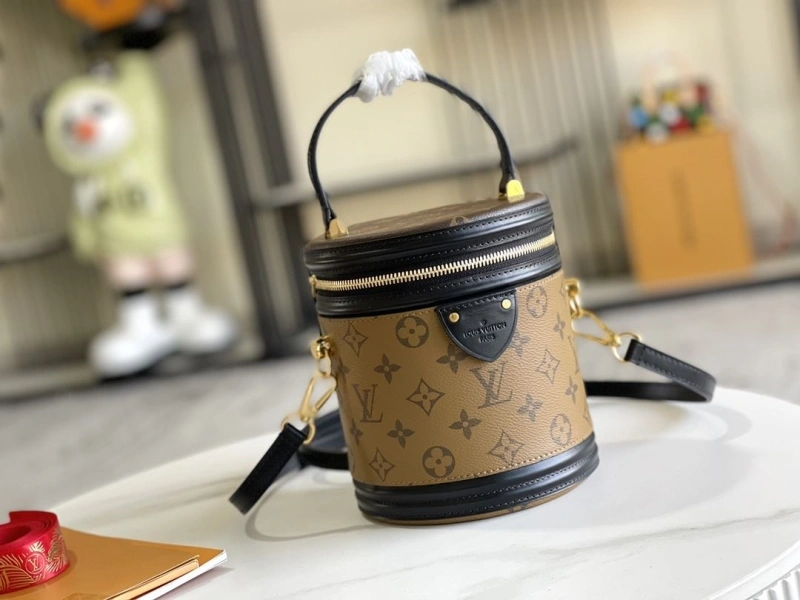 LV Round Bags 4171D-0068