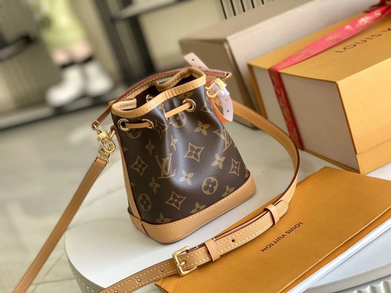 LV Bucket Bags 4171D-0069