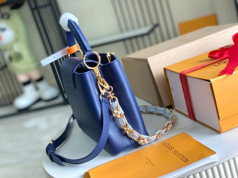 LV Capucines Bags 4171D-0095