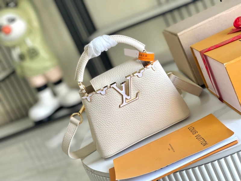 LV Capucines Bags 4171D-0098
