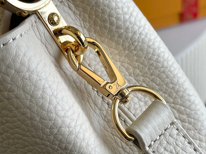 LV Capucines Bags 4171D-0098