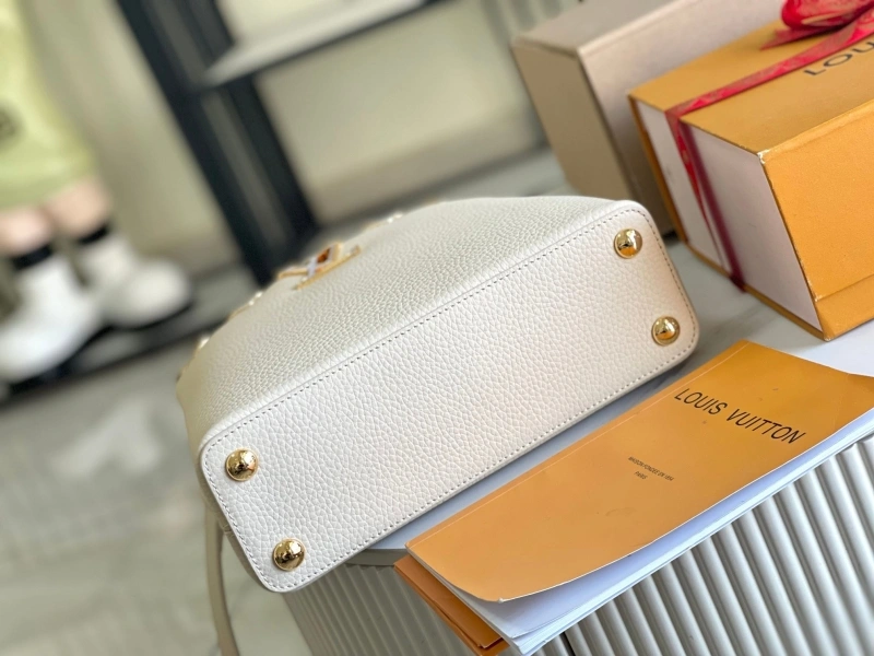 LV Capucines Bags 4171D-0099