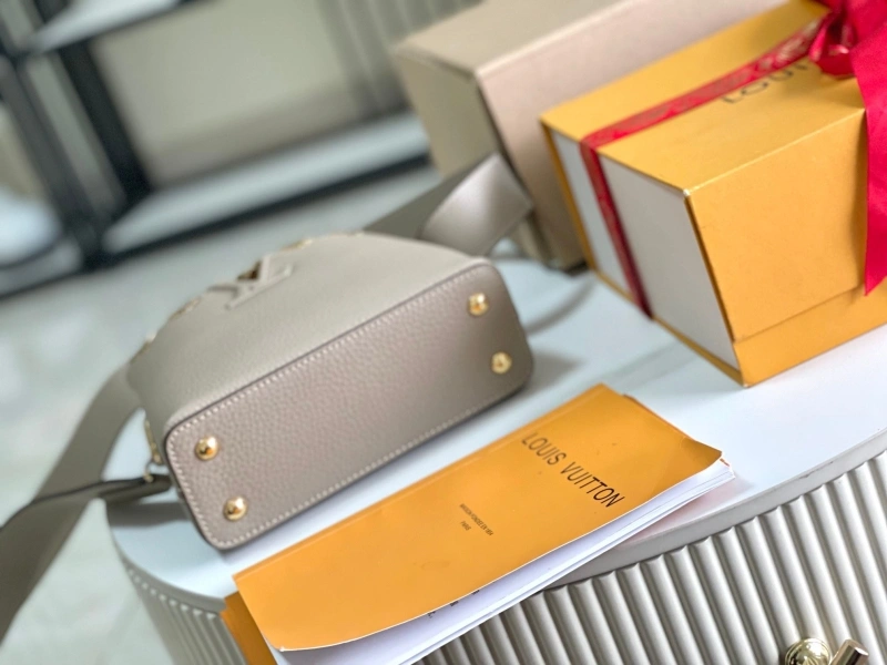 LV Capucines Bags 4171D-0102
