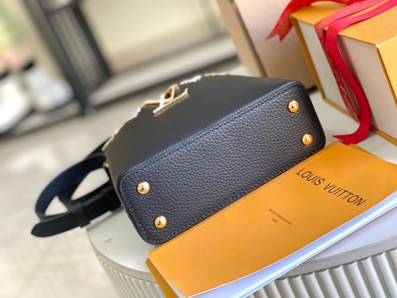 LV Capucines Bags 4171D-0106
