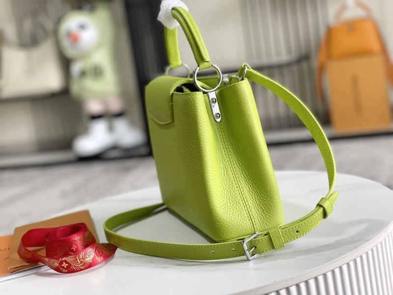 LV Capucines Bags 4171D-0111