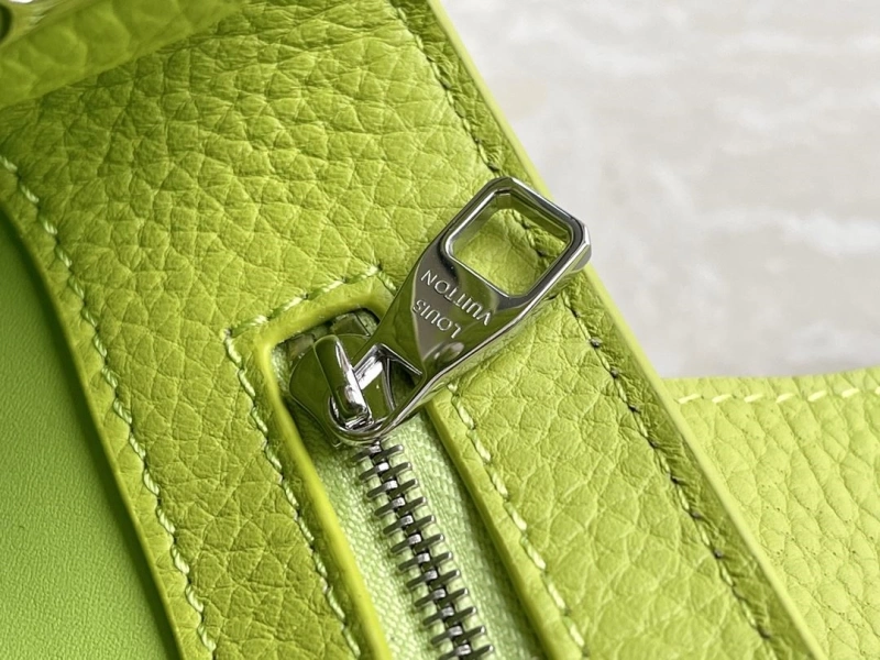 LV Capucines Bags 4171D-0111