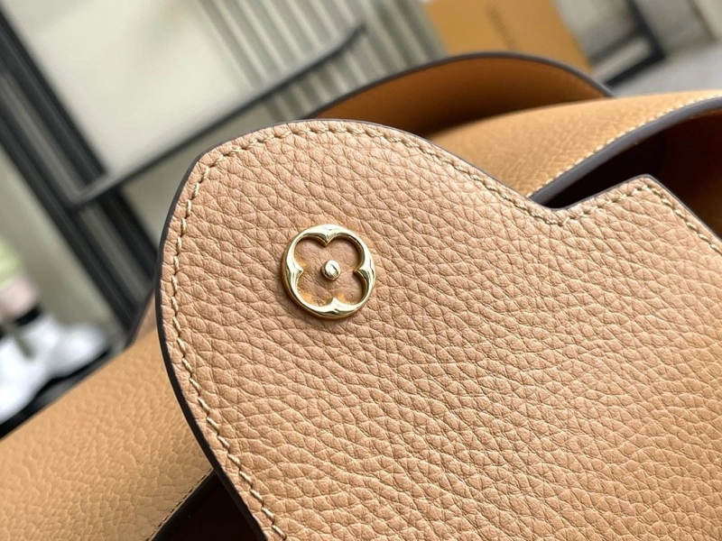 LV Capucines Bags 4171D-0119