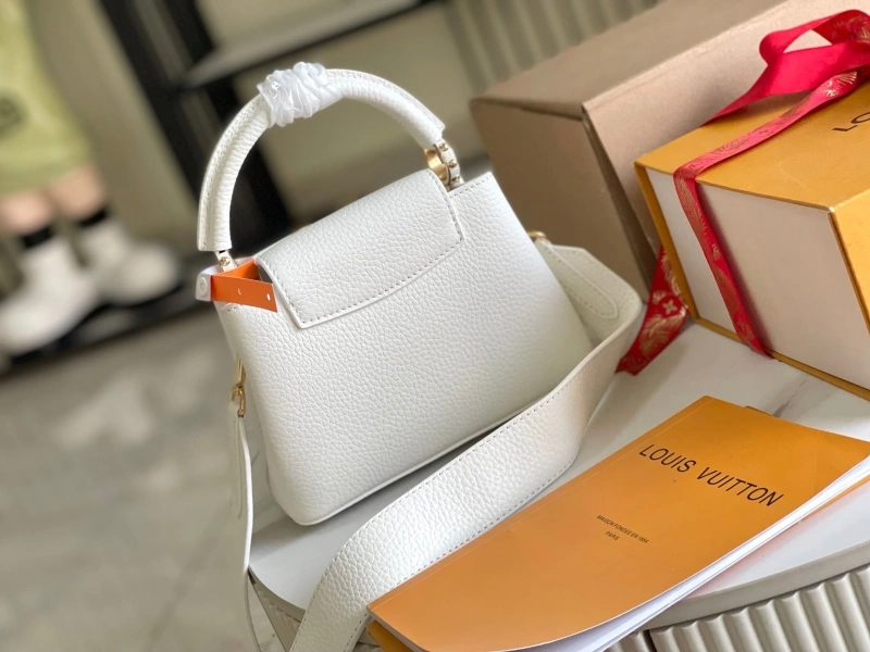 LV Capucines Bags 4171D-0126