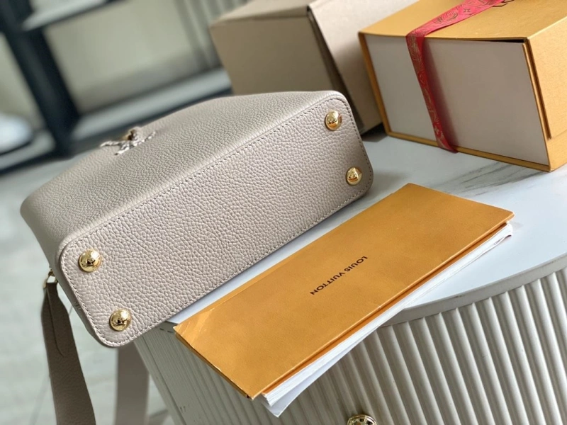 LV Capucines Bags 4171D-0136