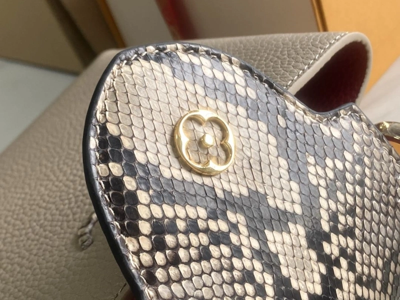 LV Capucines Bags 4171D-0136
