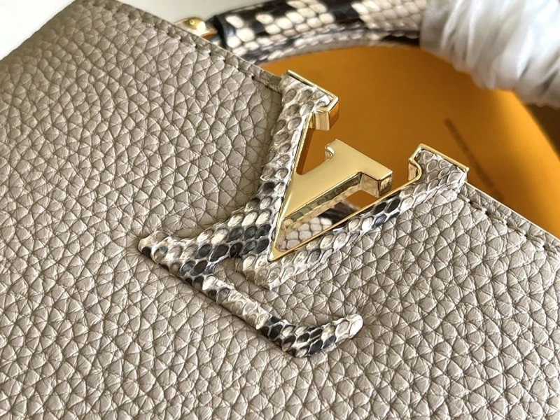 LV Capucines Bags 4171D-0137