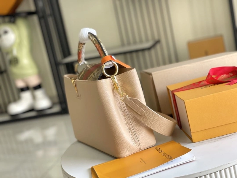 LV Capucines Bags 4171D-0138