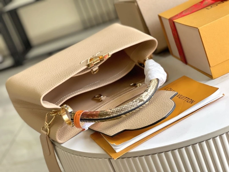 LV Capucines Bags 4171D-0138