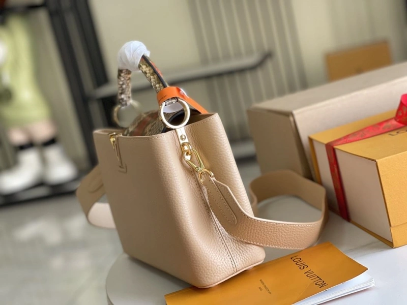 LV Capucines Bags 4171D-0139