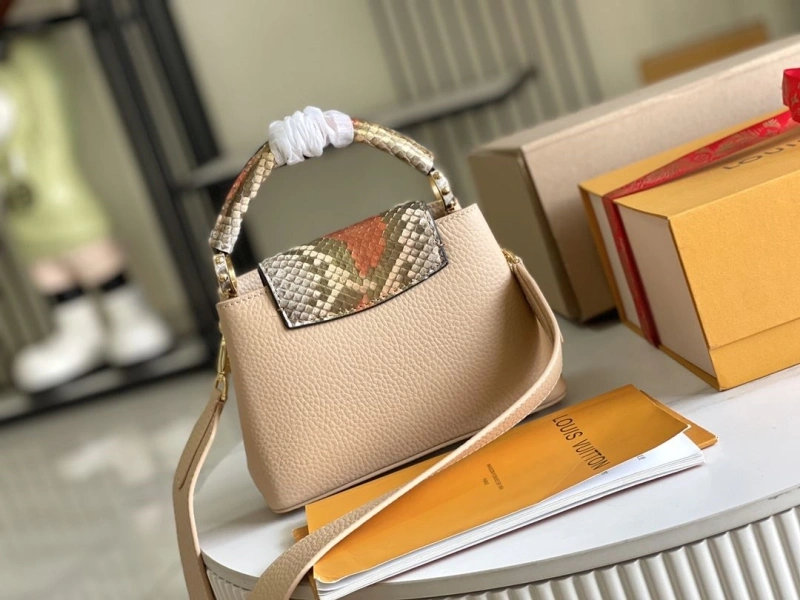 LV Capucines Bags 4171D-0140