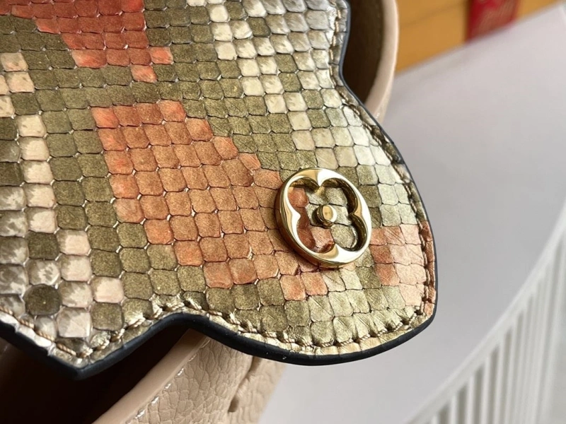 LV Capucines Bags 4171D-0140